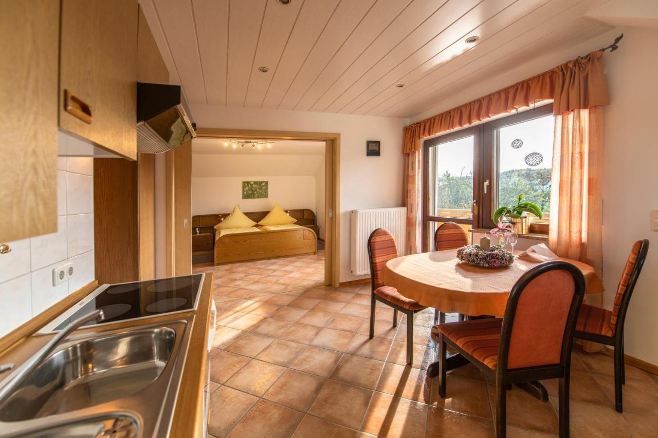 Ferienwohnung Haus Hanni Мусбах Екстериор снимка